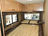 2015 Thor Motor Coach Freedom Elite Photo #7