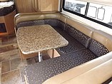 2015 Thor Motor Coach Freedom Elite Photo #7