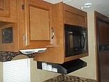 2015 Thor Motor Coach Freedom Elite Photo #17