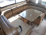 2016 Thor Motor Coach Freedom Elite Photo #10