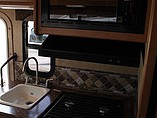 2016 Thor Motor Coach Freedom Elite Photo #9