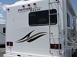 2016 Thor Motor Coach Freedom Elite Photo #5