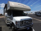 14 Thor Motor Coach Freedom Elite