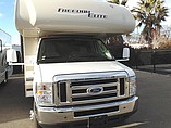 15 Thor Motor Coach Freedom Elite