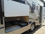 2015 Thor Motor Coach Freedom Elite Photo #4