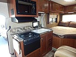 2015 Thor Motor Coach Freedom Elite Photo #4