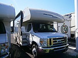 15 Thor Motor Coach Freedom Elite