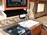 2015 Thor Motor Coach Freedom Elite Photo #11