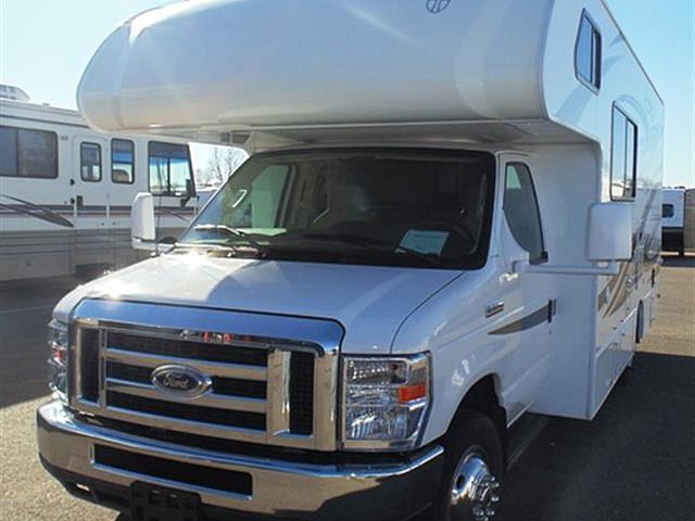 2014 Thor Motor Coach Freedom Elite Photo