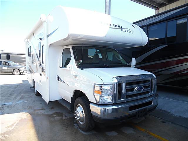 16 Thor Motor Coach Freedom Elite