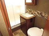 2015 Thor Motor Coach Freedom Elite Photo #4