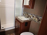 2015 Thor Motor Coach Freedom Elite Photo #9
