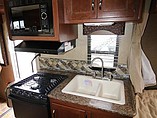 2015 Thor Motor Coach Freedom Elite Photo #13