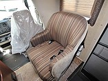 2015 Thor Motor Coach Freedom Elite Photo #9