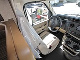 2015 Thor Motor Coach Freedom Elite Photo #13
