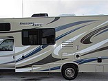 2015 Thor Motor Coach Freedom Elite Photo #6