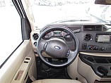 2015 Thor Motor Coach Freedom Elite Photo #12