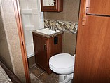 2016 Thor Motor Coach Freedom Elite Photo #9