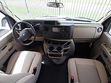 2016 Thor Motor Coach Freedom Elite Photo #8