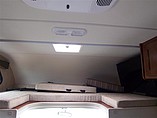 2016 Thor Motor Coach Freedom Elite Photo #11