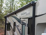 2016 Thor Motor Coach Freedom Elite Photo #6