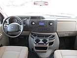 2013 Thor Motor Coach Freedom Elite Photo #21