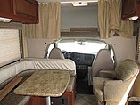 2013 Thor Motor Coach Freedom Elite Photo #4