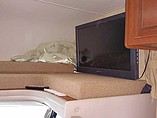 2014 Thor Motor Coach Freedom Elite Photo #5