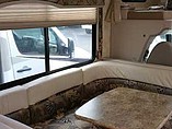 2014 Thor Motor Coach Freedom Elite Photo #13