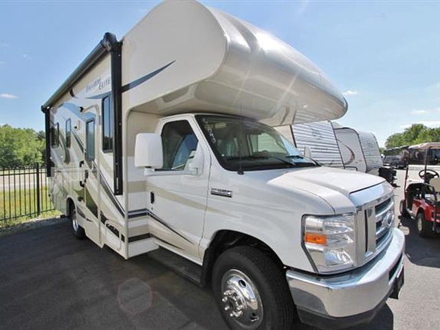 2015 Thor Motor Coach Freedom Elite Photo