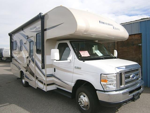2016 Thor Motor Coach Freedom Elite Photo