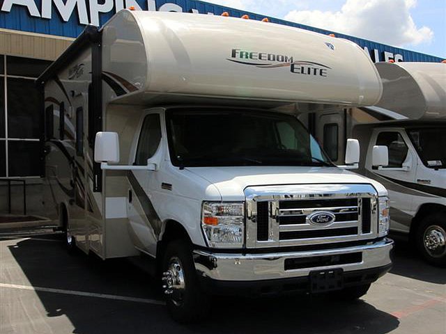 2016 Thor Motor Coach Freedom Elite Photo