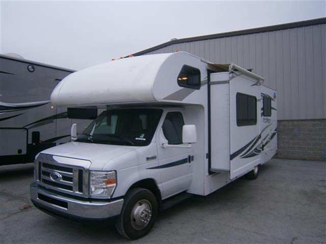 2014 Thor Motor Coach Freedom Elite Photo