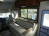 2015 Thor Motor Coach Freedom Elite Photo #8