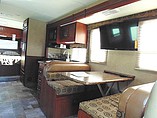 2015 Thor Motor Coach Freedom Elite Photo #12