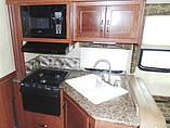 2015 Thor Motor Coach Freedom Elite Photo #15