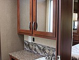 2015 Thor Motor Coach Freedom Elite Photo #19