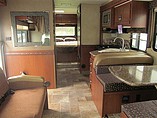 2015 Thor Motor Coach Freedom Elite Photo #7