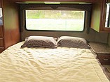 2015 Thor Motor Coach Freedom Elite Photo #11
