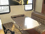 2015 Thor Motor Coach Freedom Elite Photo #9