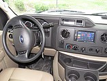 2015 Thor Motor Coach Freedom Elite Photo #5