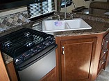 2015 Thor Motor Coach Freedom Elite Photo #5