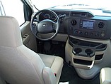 2015 Thor Motor Coach Freedom Elite Photo #8