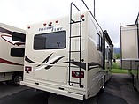 2015 Thor Motor Coach Freedom Elite Photo #4