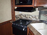 2015 Thor Motor Coach Freedom Elite Photo #16