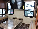 2015 Thor Motor Coach Freedom Elite Photo #7