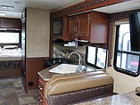 2015 Thor Motor Coach Freedom Elite Photo #8