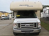 2015 Thor Motor Coach Freedom Elite Photo #2