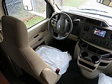 2015 Thor Motor Coach Freedom Elite Photo #11