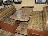 2015 Thor Motor Coach Freedom Elite Photo #15
